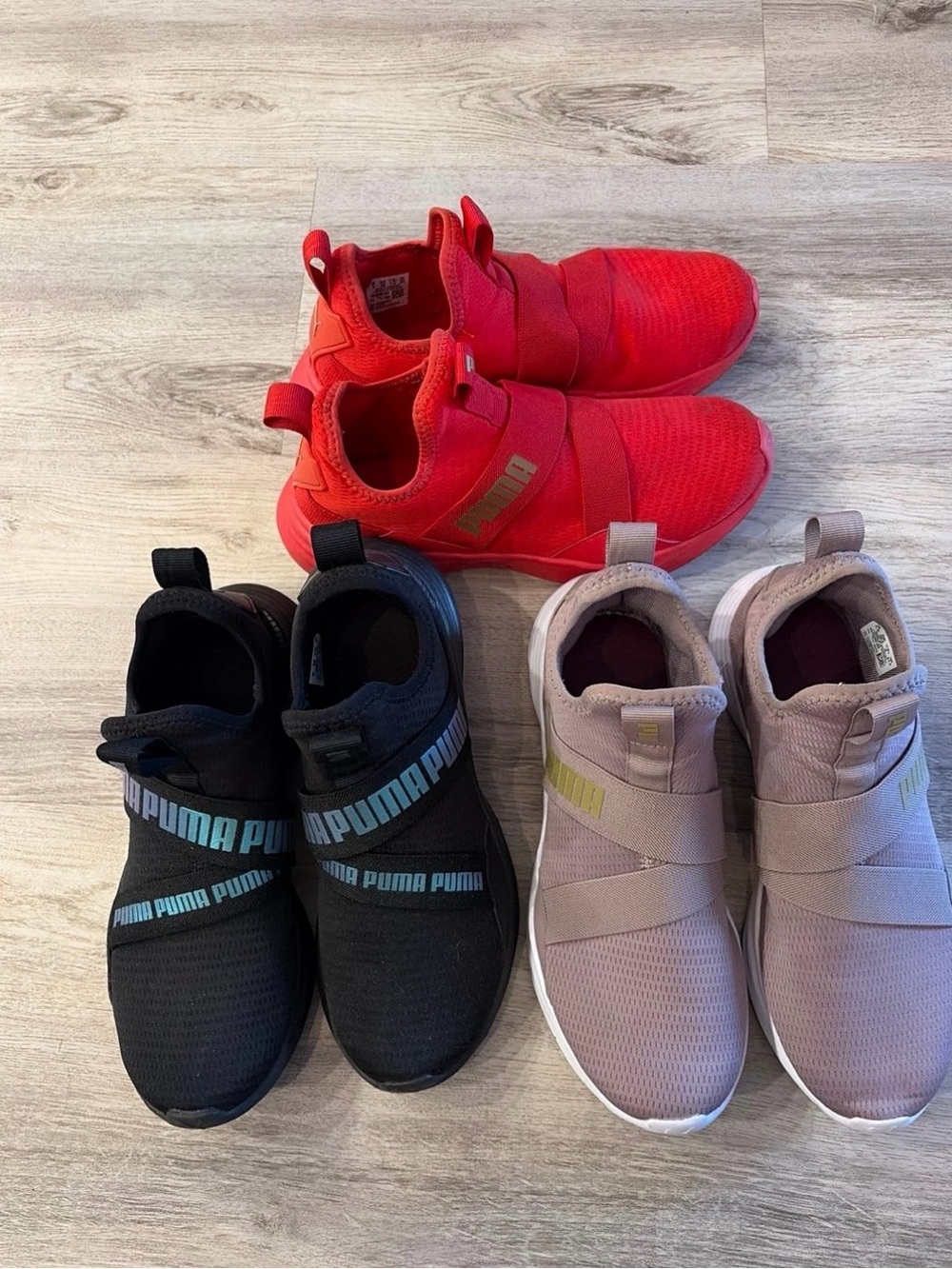 Puma wonens Slip-On Sneakers — Red, Black, Taupe